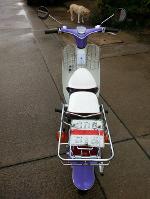 C70 เครื่องดรีมสีม่วงนมตัดขาวมุข ระบบ 4 เกียร์ มีท.บ.โอนได้ ราคา 22,000 บาท