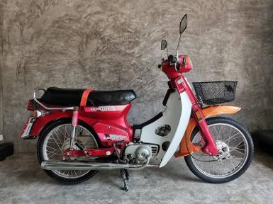 C700 นันทิดา สภาพเดิมๆสียังสวยมาดูกัน C700 นันทิดา สภาพเดิมๆสียังสวยมาดูกัน